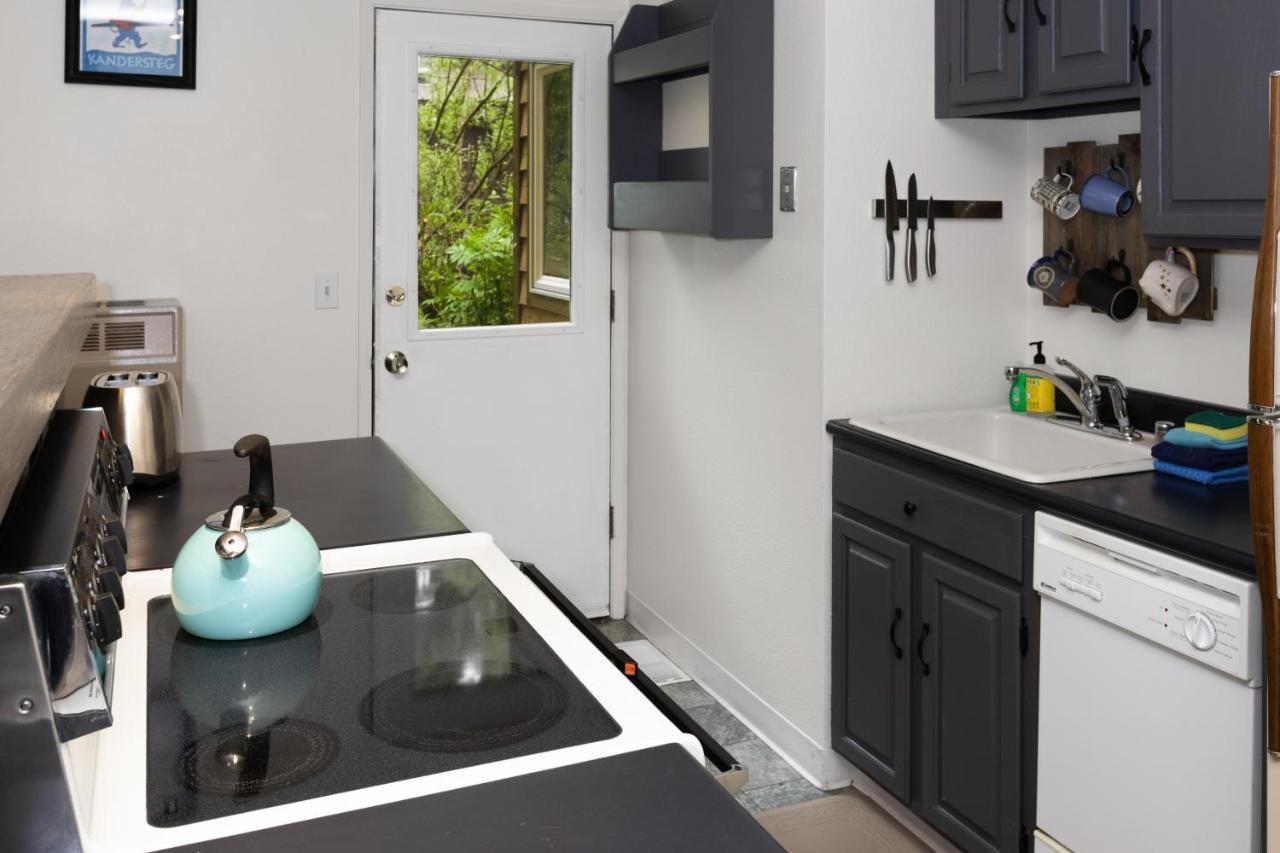 Hiker'S Den Apartment เกิร์ดวูด ภายนอก รูปภาพ