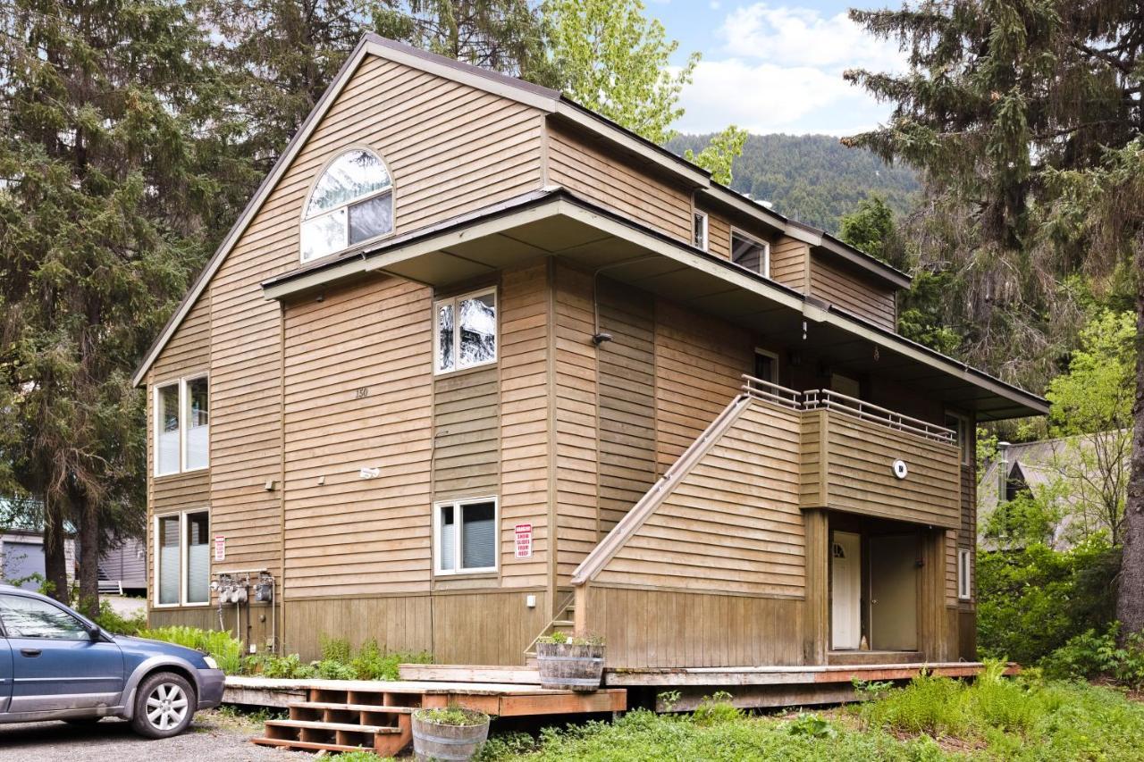 Hiker'S Den Apartment เกิร์ดวูด ภายนอก รูปภาพ